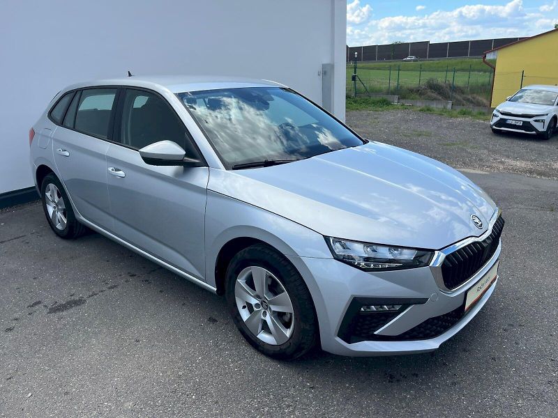 Škoda Scala (2025) SELEC TSI 85/1.0 M6F - fotka 8 z 28