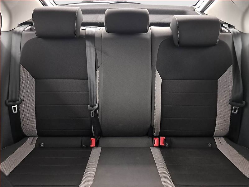 Škoda Rapid (2017) 1.4 TDI - fotka 10 z 17