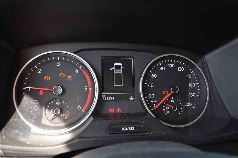 Volkswagen Crafter (2021) 2,0 TDI VALNÍK+PLACHTA - fotka 18 z 22