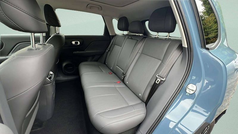 Leapmotor B10 (2026) Design hybrid EV baterie 18,8k - fotka 22 z 30