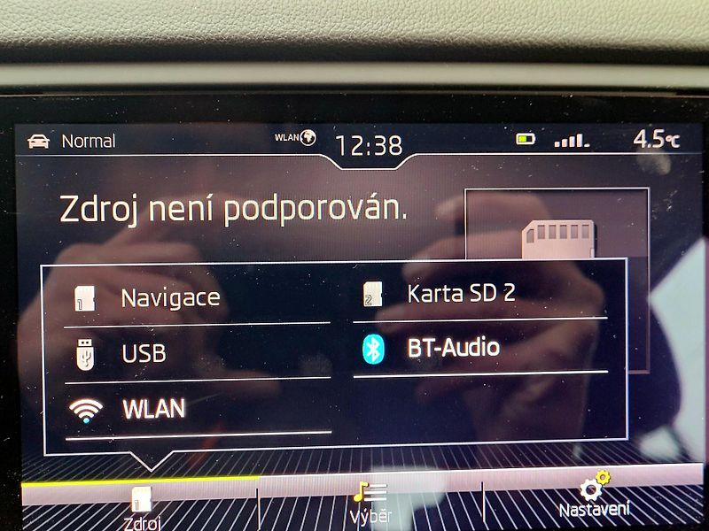 Škoda Octavia TDi 4x4 SERV.KNÍŽKA,CEBIA    - fotka 38 z 61