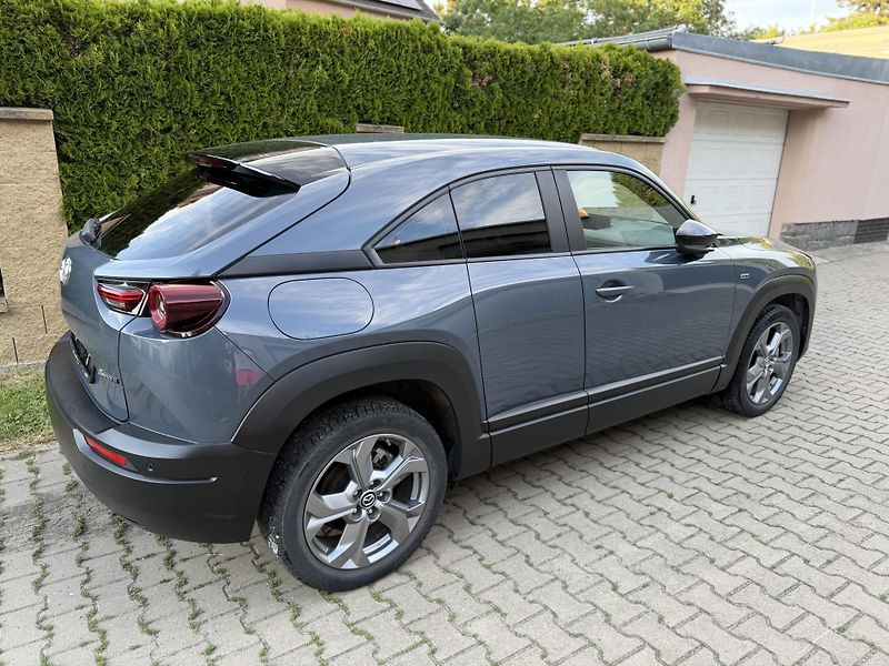 Mazda MX-30 EXLUSIVE-NAVI-tepelné čerpadlo - fotka 3 z 26