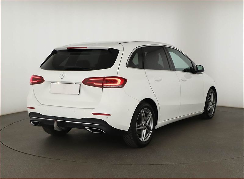 Mercedes-Benz Třídy B (2019) B 180 - fotka 5 z 24