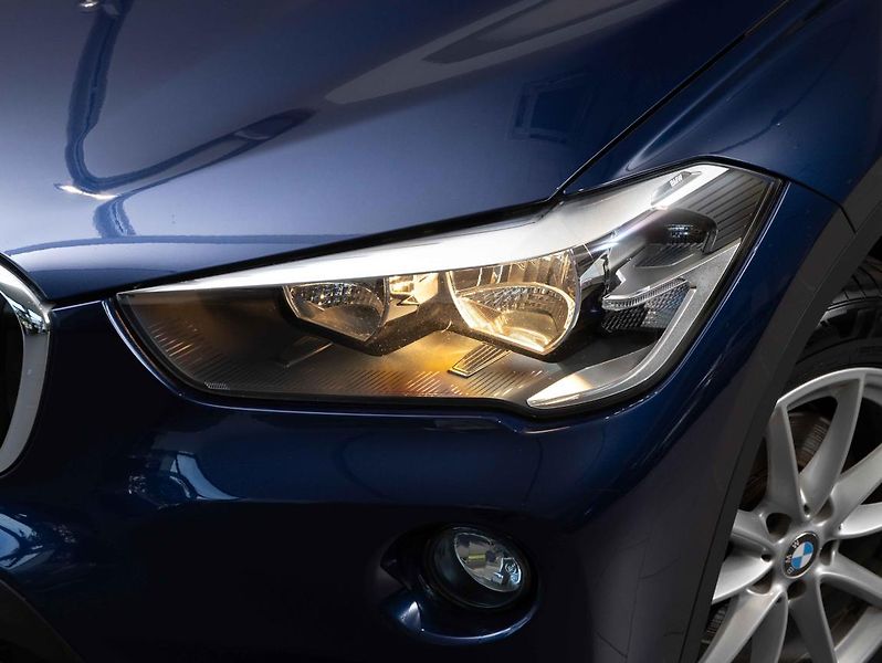 BMW X1 sDrive 18i - fotka 8 z 21