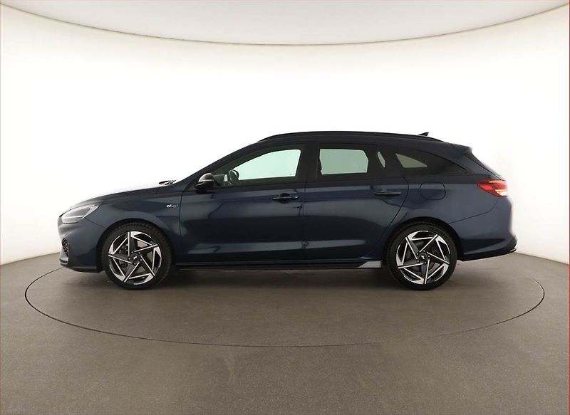 Hyundai i30 (2025) 1.5 T-GDI MHEV 48V, N-Line - fotka 3 z 20