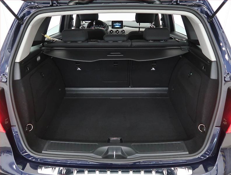 Mercedes-Benz Třídy B (2017) B 180 CDI, Automat, Serv.kniha - fotka 14 z 22