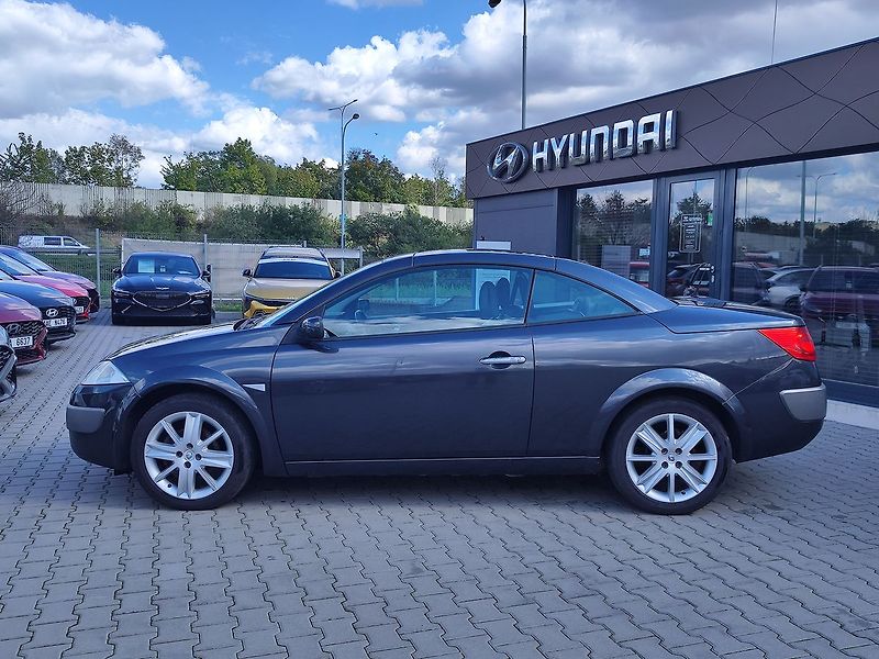 Renault Mégane 2.0 16V/99kW Cabrio - fotka 14 z 36