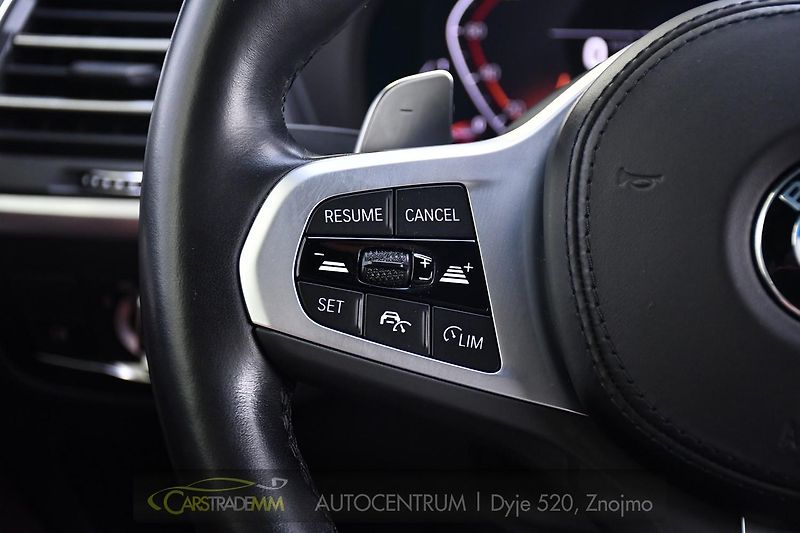 BMW X3 xDrive30d M-SPORT 1M ČR - fotka 27 z 54