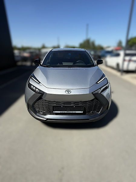 Toyota C-HR Style - fotka 4 z 6