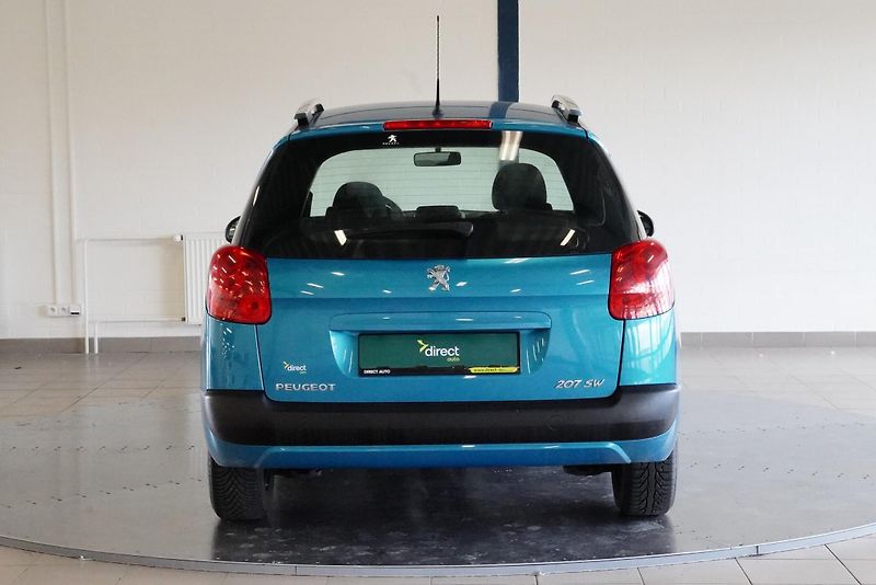 Peugeot 207 - fotka 6 z 19