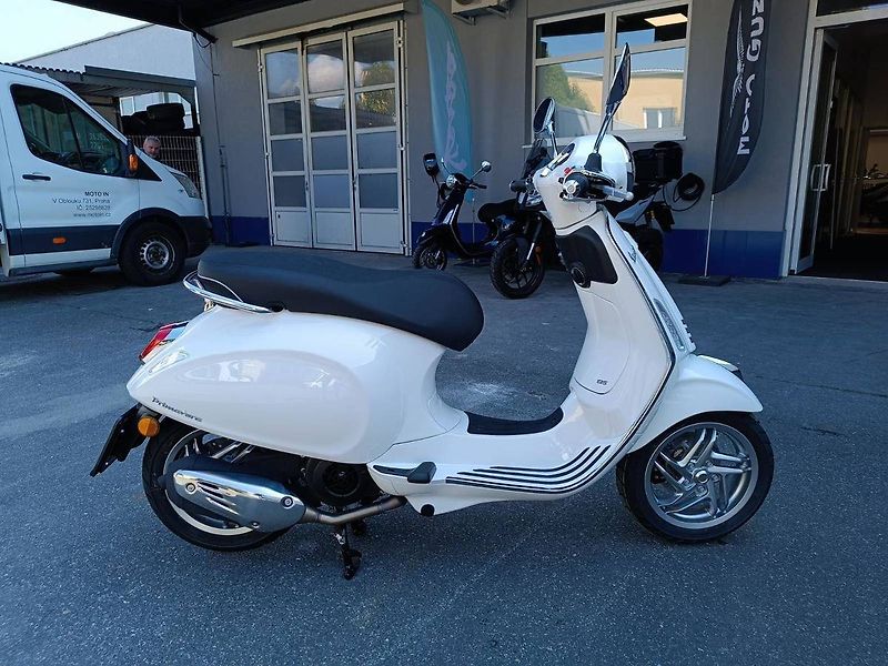 Vespa Primavera 125 3V ABS (2026) Bianco Innocente FL26 (příslu - fotka 8 z 9