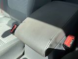 Seat Alhambra (2014) 2.0TDi, DSG, navi, bixen - náhled 18