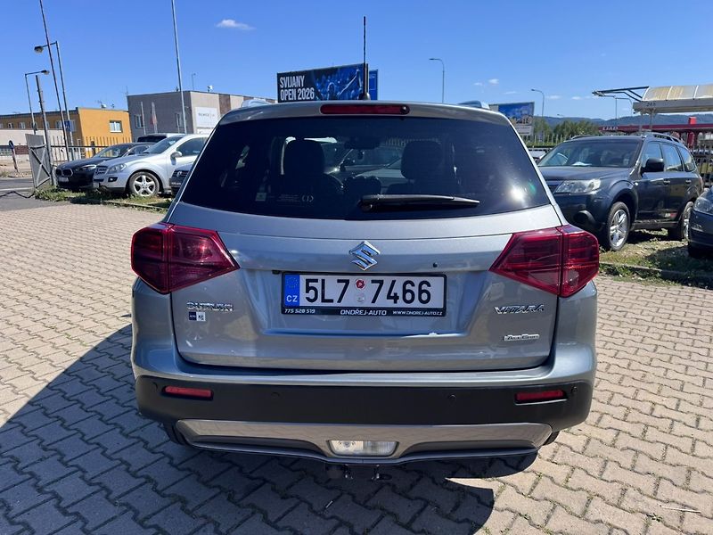 Suzuki Vitara (2019) 4X4 103 KW BOOS. TAŽNÉ 1.MAJ - fotka 4 z 50