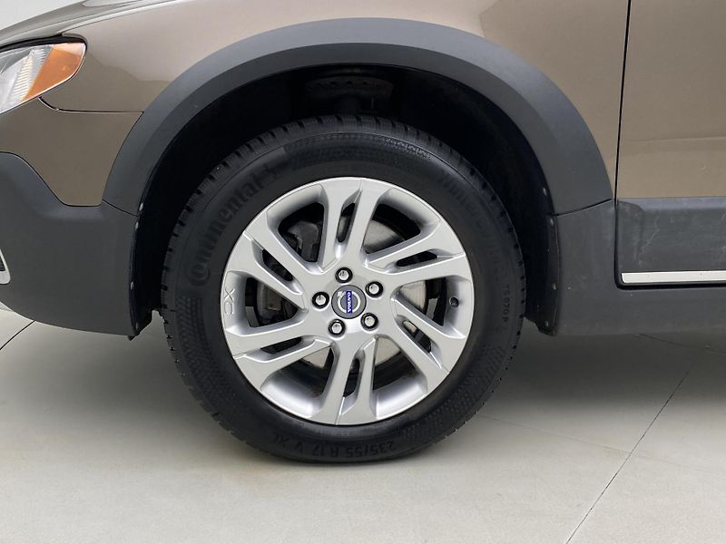 Volvo XC70 D4 AWD KINETIC AUT REZERVACE - fotka 31 z 38