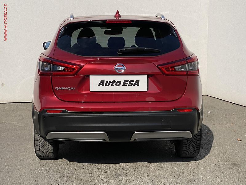 Nissan Qashqai (2018) 1.2 DIG-T, N-Connecta, LED - fotka 5 z 19