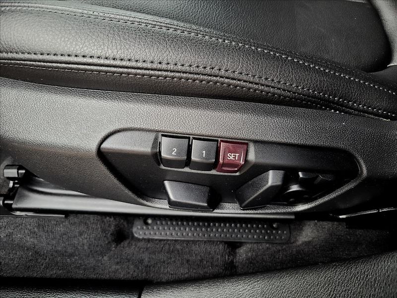 BMW X2 18i ,led,navi,kůže,výhřev - fotka 32 z 47