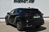 Lexus NX 300h 2.5 145kW 4WD PRESTIGE ČR - náhled 4