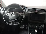 Volkswagen Tiguan (2018) 2.0 TDI 4x4, DSG, navi, LED - náhled 14