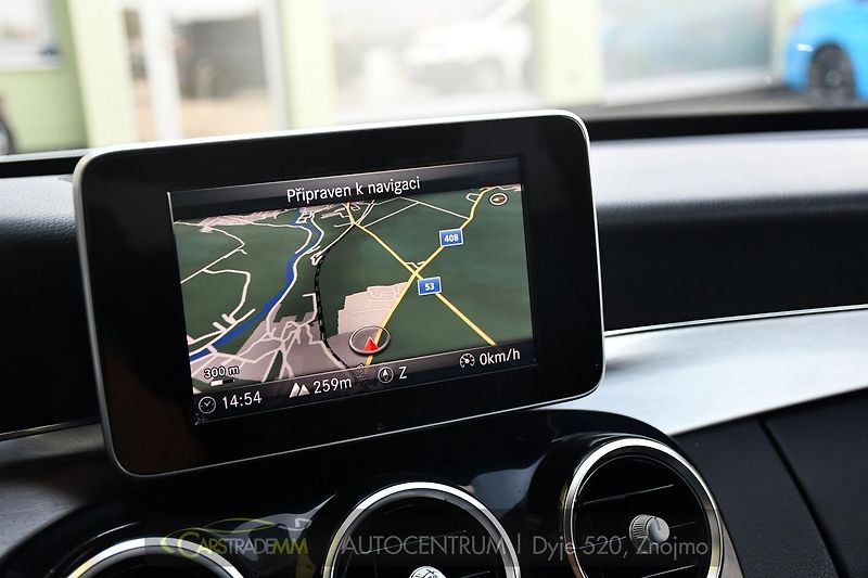 Mercedes-Benz Třídy C 220d 4MATIC ČR NAVI - fotka 26 z 34