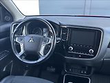 Mitsubishi Outlander 2,4 PHEV 224PS  Diamant 4x4 A/ - náhled 23