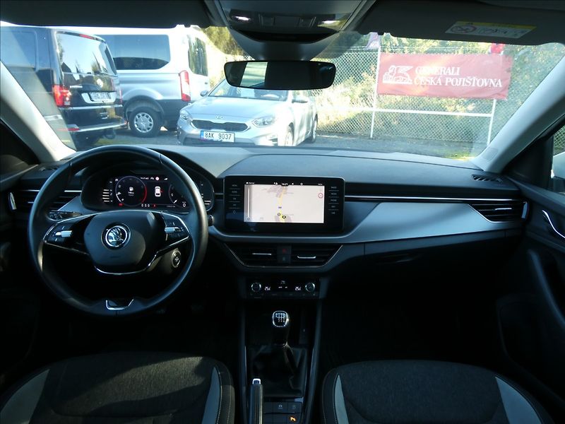 Škoda Scala 1,0 TSi 81kW Style, NAVIGACE - fotka 25 z 41