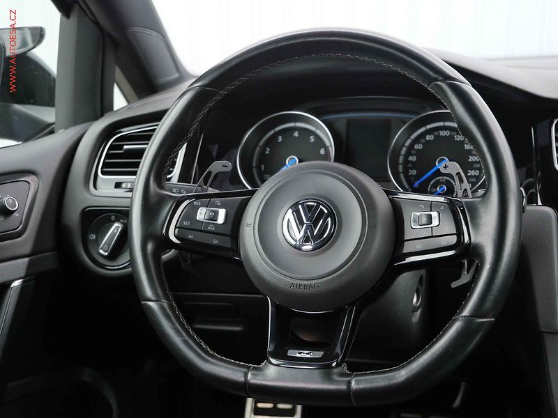 Volkswagen Golf (2014) 2.0TSi 4x4, R, DSG, LED, navi - fotka 11 z 28