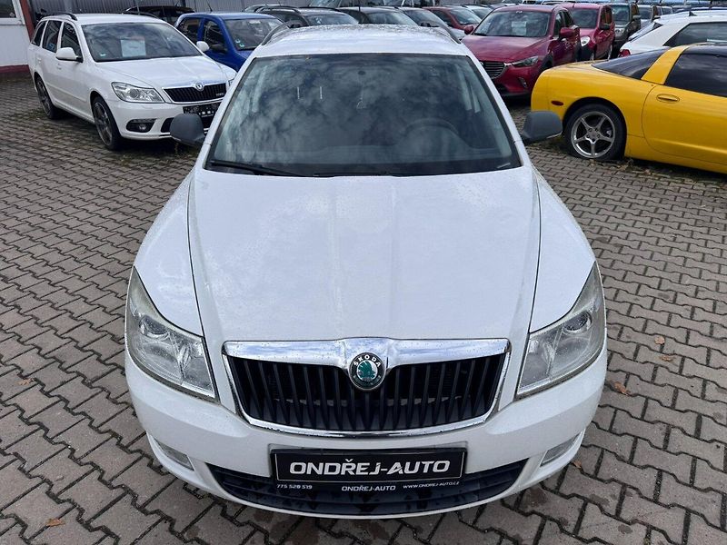 Škoda Octavia (2011) 1,6 TDI 77 KW ITÁLIE STK - fotka 9 z 45