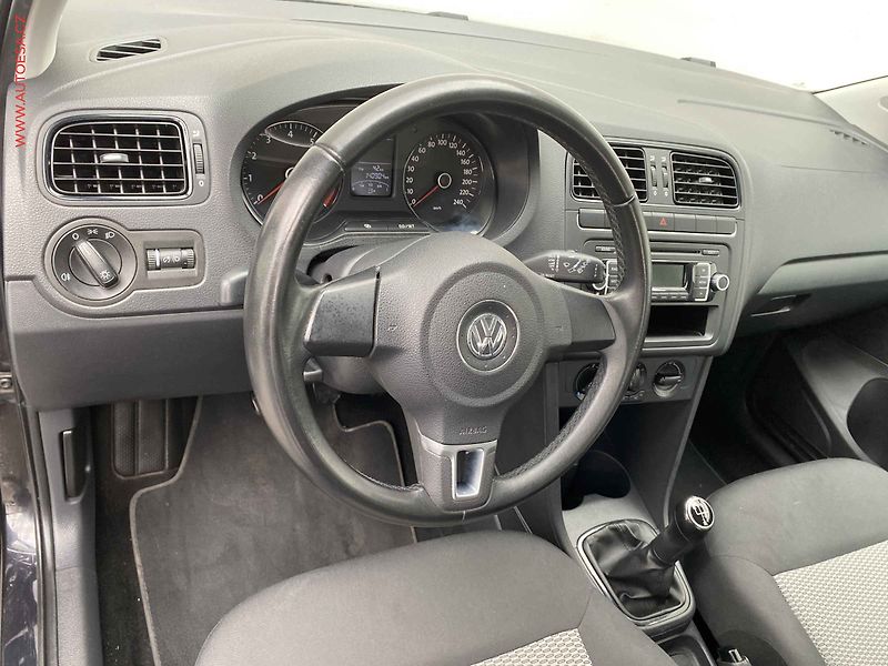 Volkswagen Polo (2012) 1.2 TSi, Trendline - fotka 12 z 16