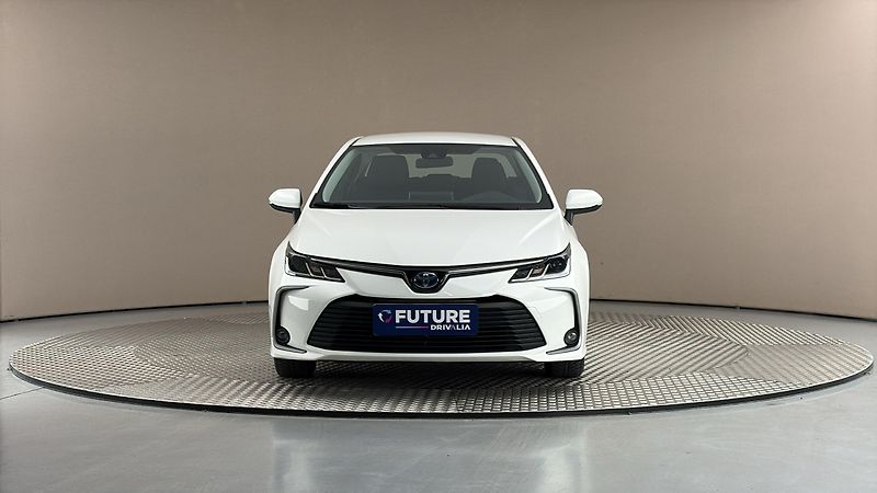 Toyota Corolla 1.8 Hybrid AUT Active Sedan - fotka 3 z 24