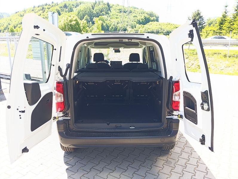 Peugeot Rifter (2026) ACTIVE Turbo 110 MAN6 N1 - fotka 17 z 18