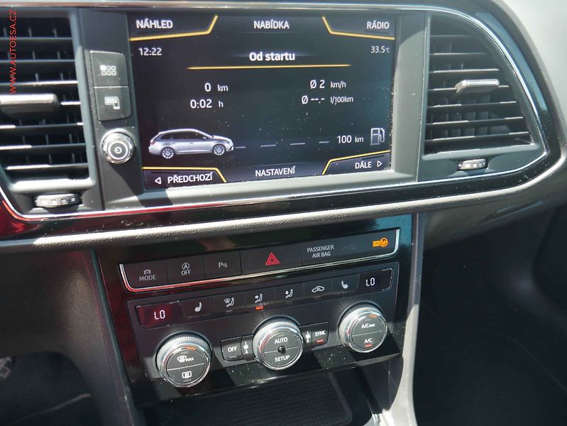 Seat Leon (2017) 1.8 TSi, 1.maj,ČR, AC, kůže - fotka 11 z 15