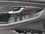 Hyundai i30 (2022) 1.5 T-GDi, 1.maj,ČR, STK7/28 - náhled 12