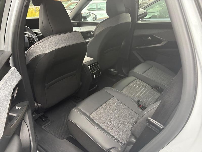 Peugeot 5008 (2026) ALLURE Hybrid 145 e-DCS6       - fotka 17 z 21