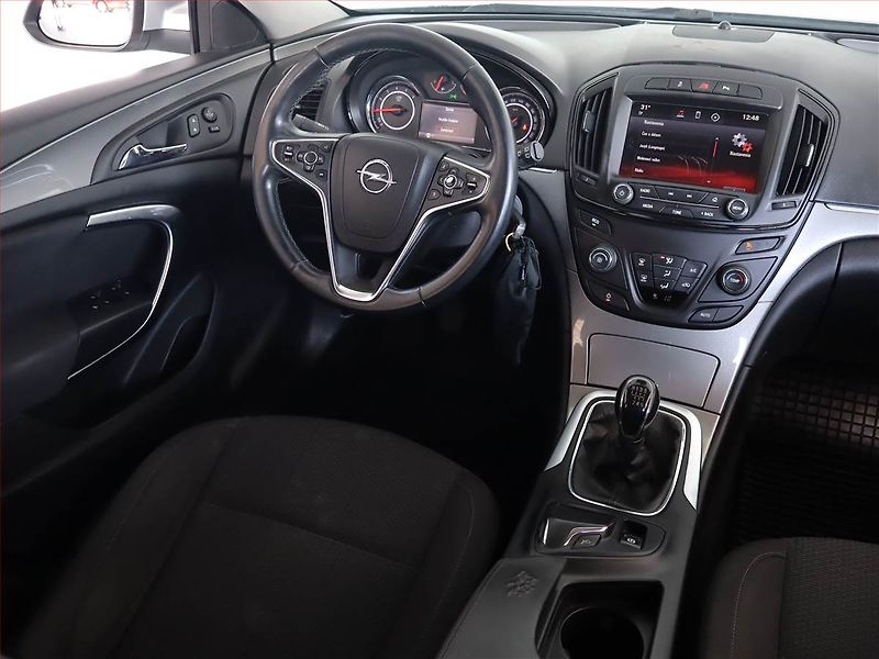 Opel Insignia (2014) 2.0 CDTI, Serv.kniha, Navi - fotka 7 z 19