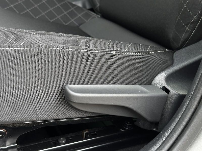 Škoda Citigo 1.0MPi Automat 55kW KLIMA AC L - fotka 12 z 35
