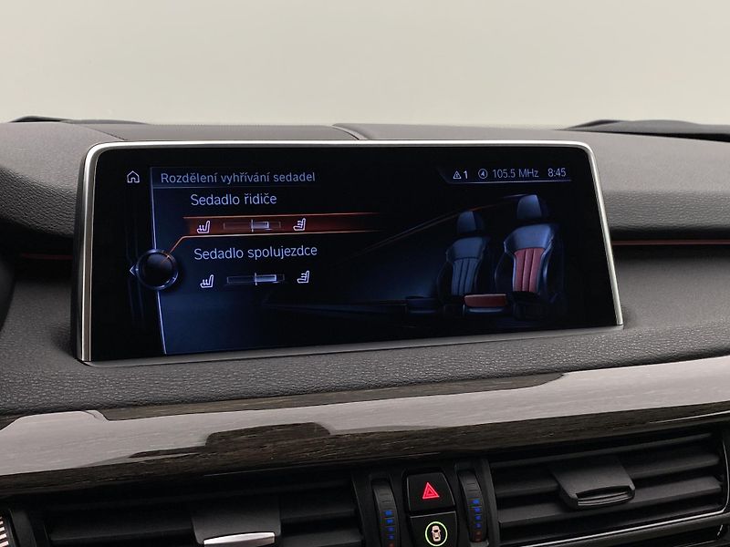 BMW X5 XDRIVE 30d AUT CZ - fotka 51 z 65