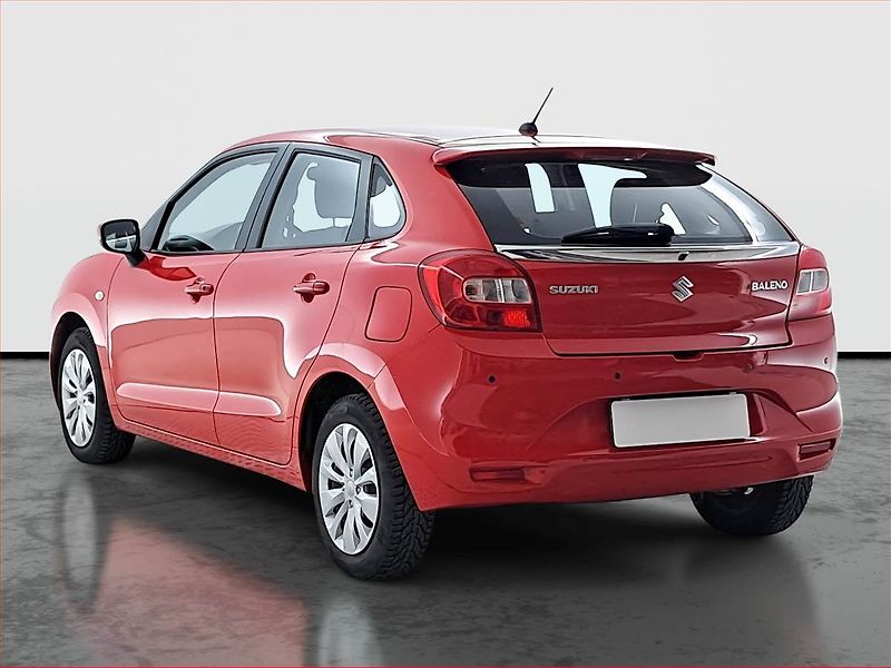 Suzuki Baleno (2017) 1.2 DualJet, Park. senzory - fotka 4 z 16