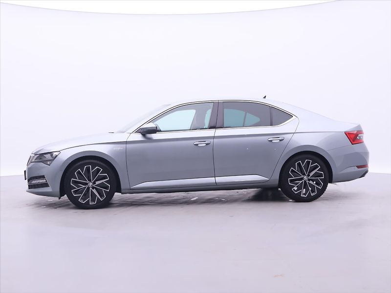 Škoda Superb 2,0 TDI DSG L&K LED  DPH CZ - fotka 4 z 31