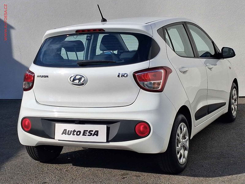 Hyundai i10 (2017) 1.0i, 1.maj,ČR, AC - fotka 4 z 17
