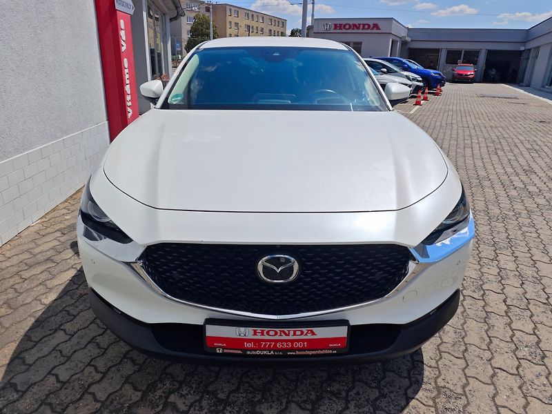 Mazda CX-30 (2020) 2.0 Skyactiv Selection 360°Kam - fotka 44 z 46