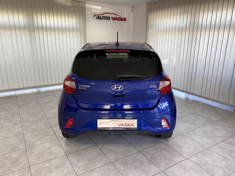 Hyundai i10 1.0 i AUTOMAT ČR REZERVACE  - fotka 9 z 26