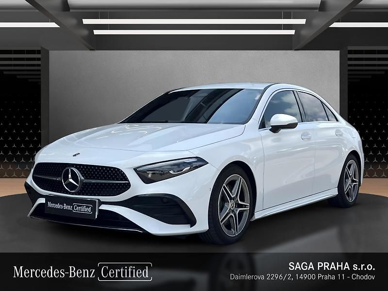 Mercedes-Benz Třídy A A-Třída 220 d sedan AMG Stylin - fotka 1 z 21