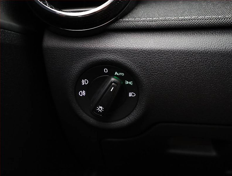 Škoda Fabia (2023) 1.0 TSI, ČR,1.maj, Serv.kniha - fotka 14 z 17