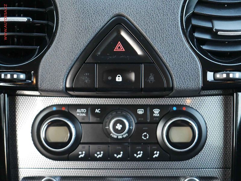 Renault Koleos (2013) 2.0 DCi 4x4, Navi, výhřev - fotka 13 z 16