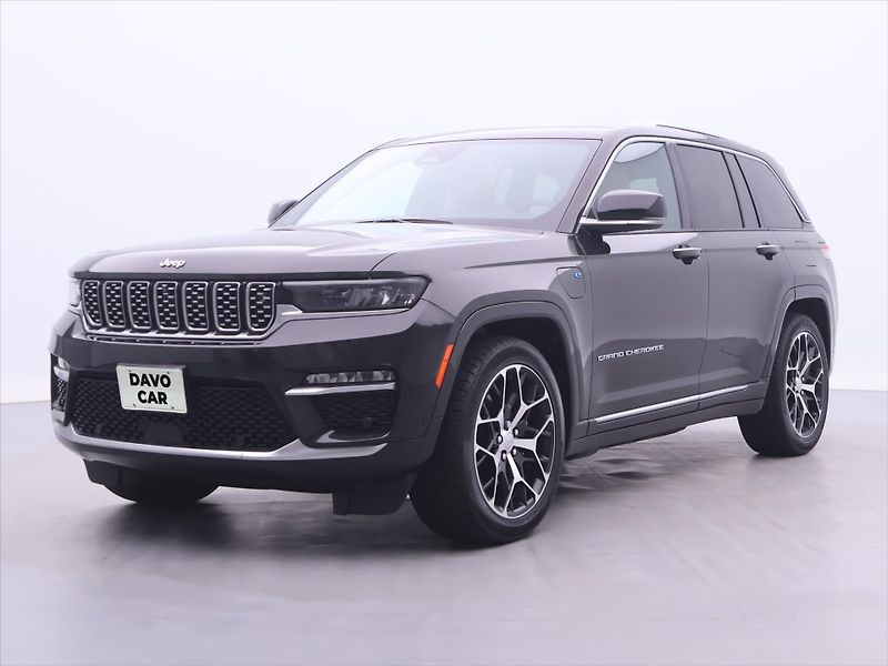 Jeep Grand Cherokee 2,0 4xe Summit Plug-In CZ DPH - fotka 48 z 90