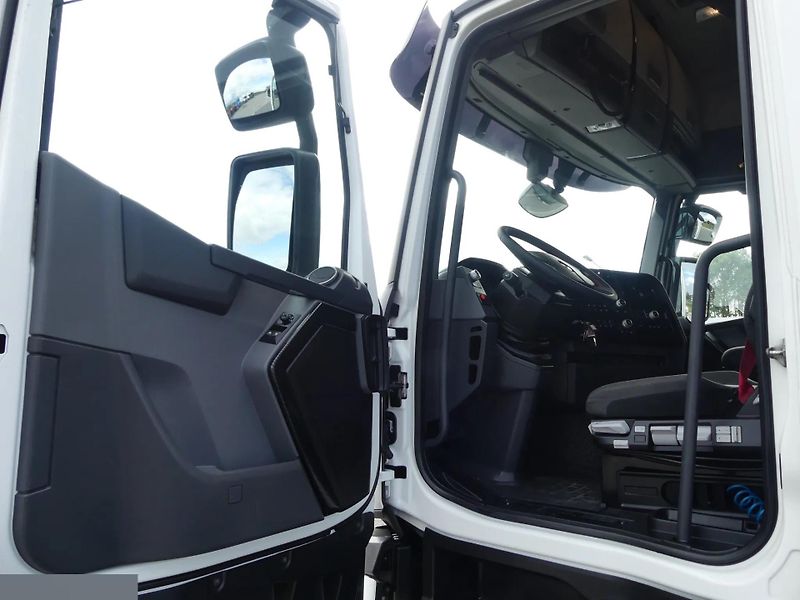 Renault (2022) T 380 6x2 shrnovačka EURO 6 - fotka 15 z 24