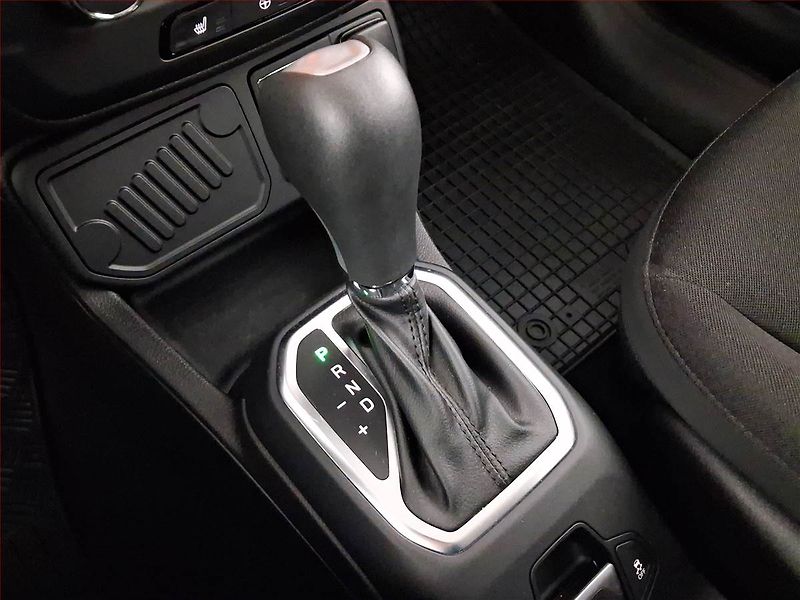 Jeep Renegade (2022) 1.3 T-GDI - fotka 13 z 22