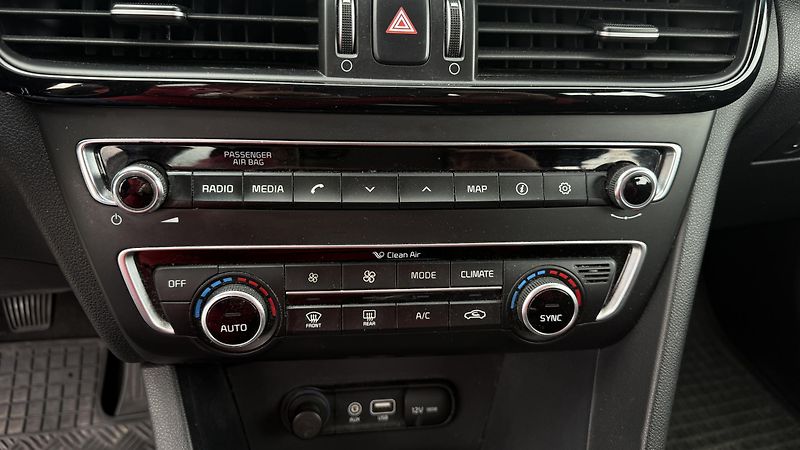Kia Optima (2016) 1.7CRDI 104KW  - fotka 19 z 28