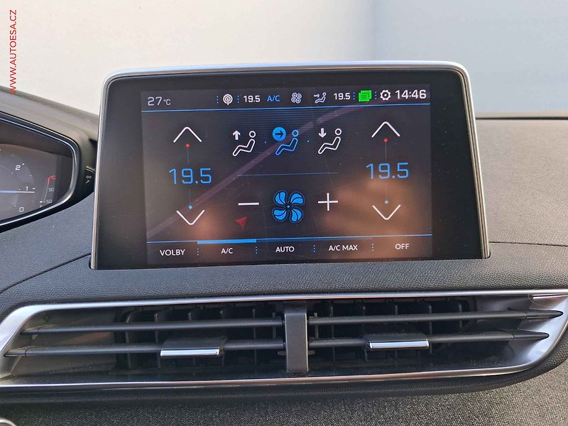 Peugeot 5008 (2018) 1.5 HDi 7míst, Allure, LED - fotka 18 z 20
