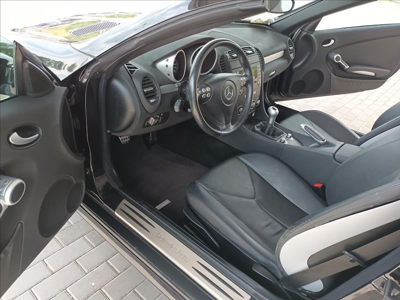 Mercedes-Benz SLK 1,8 200 KOMPRESSOR,120KW - fotka 15 z 33